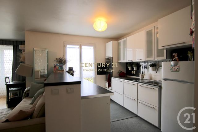 Afficher la photo en grand Appartement F3 à vendre - 3 pièces - 70.48 m2 - SERRIS - 77 - ILE-DE-FRANCE - Century 21 Immobilier Val D'Europe