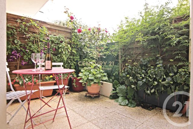 Afficher la photo en grand Appartement F2 à vendre - 2 pièces - 41.79 m2 - SERRIS - 77 - ILE-DE-FRANCE - Century 21 Immobilier Val D'Europe