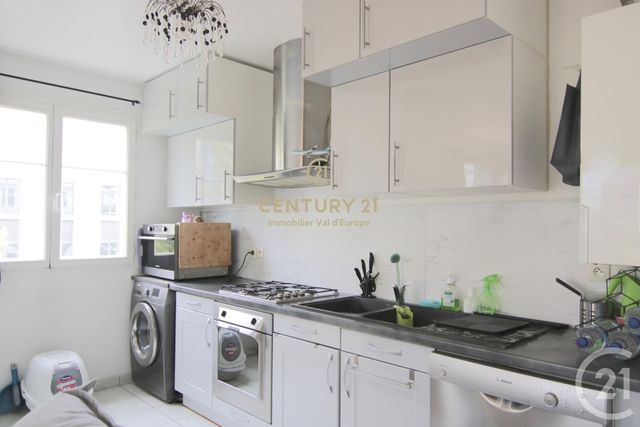 Afficher la photo en grand Appartement F3 à vendre - 3 pièces - 61.89 m2 - SERRIS - 77 - ILE-DE-FRANCE - Century 21 Immobilier Val D'Europe