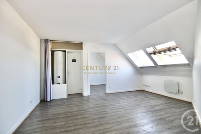 Appartement F2 à vendre - 2 pièces - 37.39 m2 - CHELLES - 77 - ILE-DE-FRANCE - Century 21 Immobilier Val D'Europe