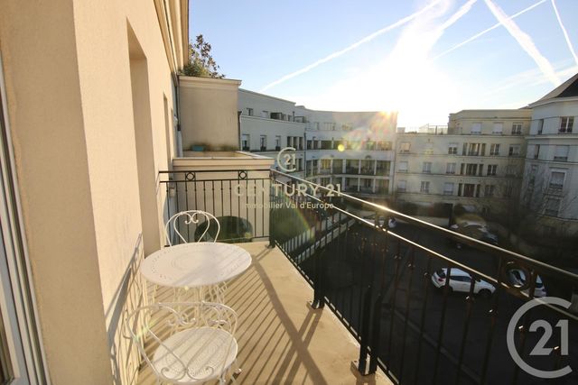 Studio à louer - 1 pièce - 29.9 m2 - SERRIS - 77 - ILE-DE-FRANCE - Century 21 Immobilier Val D'Europe