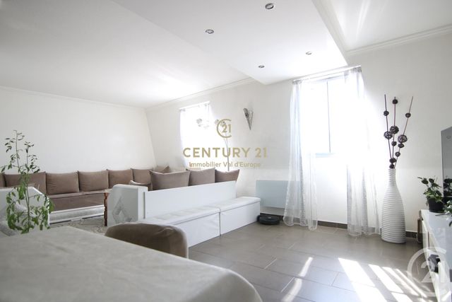 Appartement F3 à vendre - 3 pièces - 74.85 m2 - SERRIS - 77 - ILE-DE-FRANCE - Century 21 Immobilier Val D'Europe