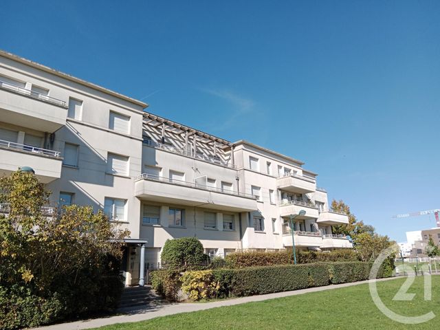 Appartement F3 à vendre - 3 pièces - 50.68 m2 - MONTEVRAIN - 77 - ILE-DE-FRANCE - Century 21 Immobilier Val D'Europe