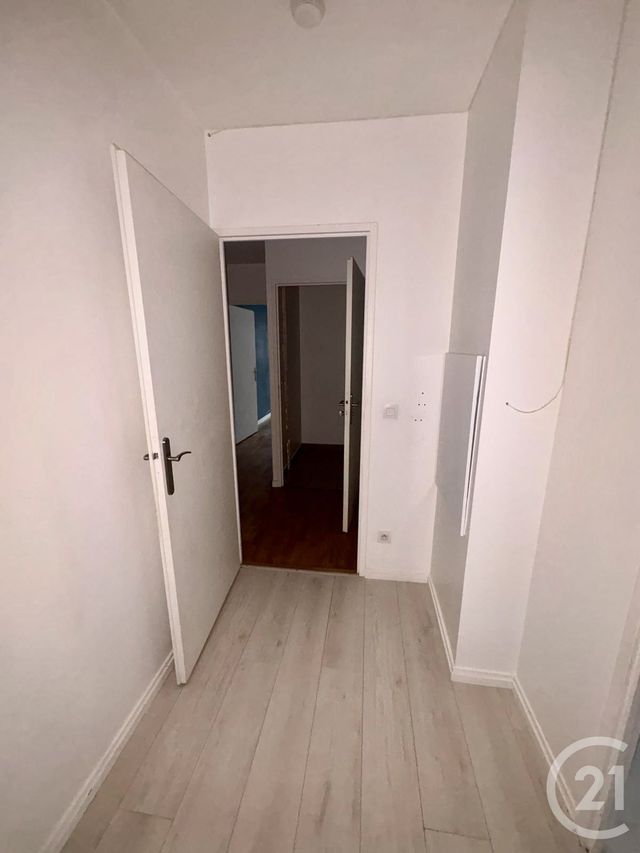 Appartement à louer - 3 pièces - 66.5 m2 - MONTEVRAIN - 77 - ILE-DE-FRANCE - Century 21 Immobilier Val D'Europe