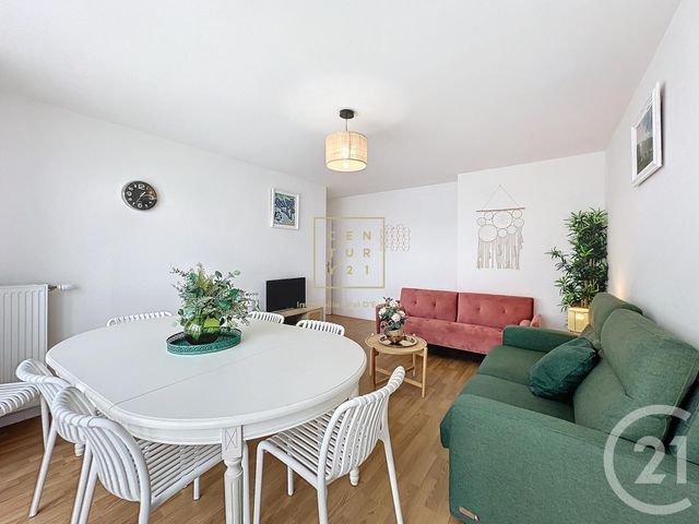 Appartement F4 à vendre - 4 pièces - 82.54 m2 - CHESSY - 77 - ILE-DE-FRANCE - Century 21 Immobilier Val D'Europe