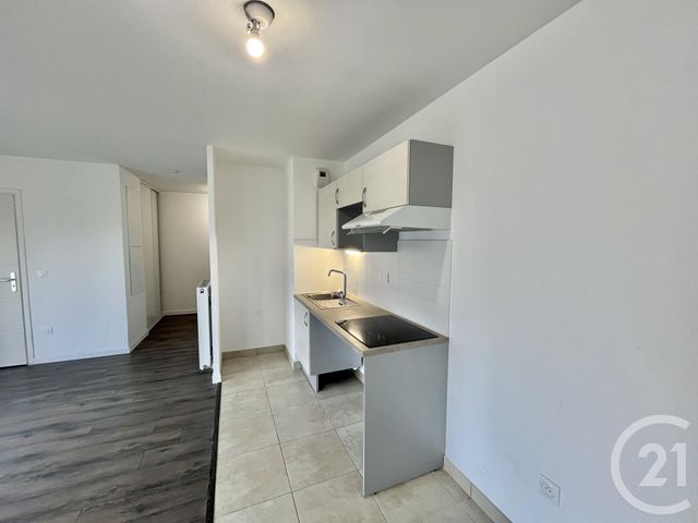 Appartement F3 à vendre - 3 pièces - 62.0 m2 - SERRIS - 77 - ILE-DE-FRANCE - Century 21 Immobilier Val D'Europe