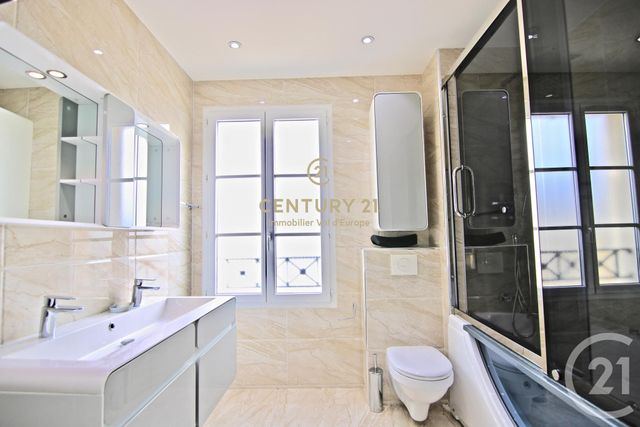 maison à louer - 6 pièces - 227.1 m2 - BAILLY ROMAINVILLIERS - 77 - ILE-DE-FRANCE - Century 21 Immobilier Val D'Europe