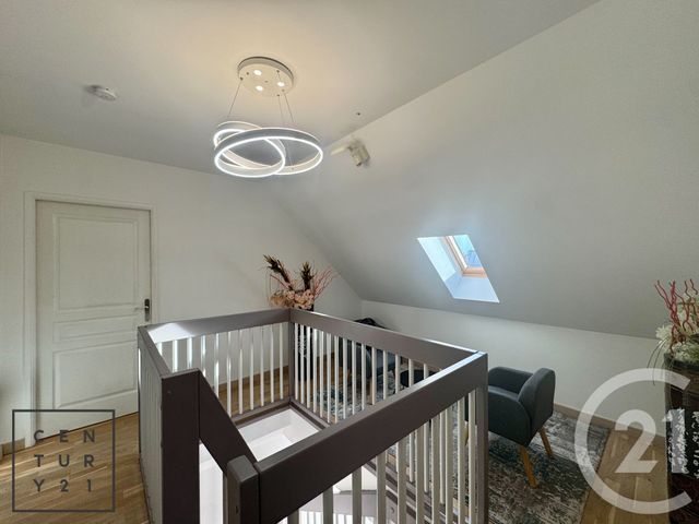 maison à louer - 6 pièces - 227.1 m2 - BAILLY ROMAINVILLIERS - 77 - ILE-DE-FRANCE - Century 21 Immobilier Val D'Europe