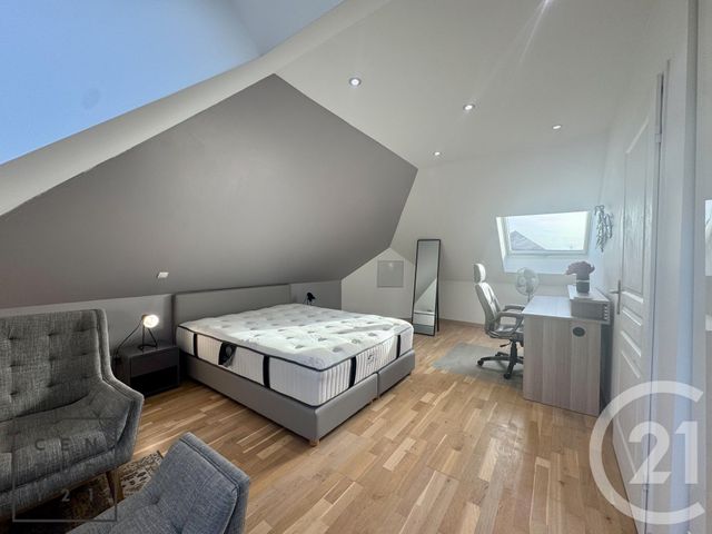 maison à louer - 6 pièces - 227.1 m2 - BAILLY ROMAINVILLIERS - 77 - ILE-DE-FRANCE - Century 21 Immobilier Val D'Europe