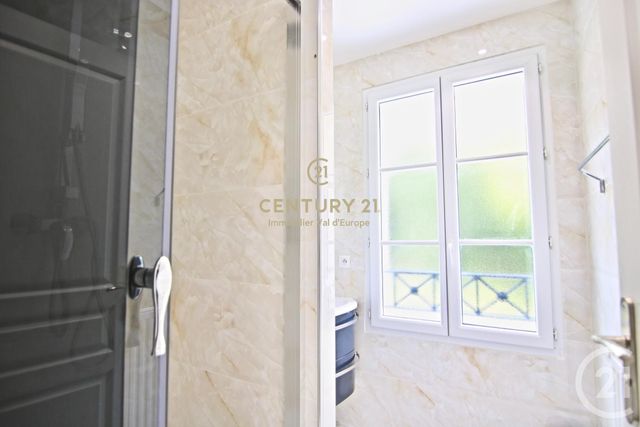 maison à louer - 6 pièces - 227.1 m2 - BAILLY ROMAINVILLIERS - 77 - ILE-DE-FRANCE - Century 21 Immobilier Val D'Europe