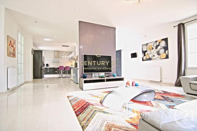 maison à louer - 6 pièces - 227.1 m2 - BAILLY ROMAINVILLIERS - 77 - ILE-DE-FRANCE - Century 21 Immobilier Val D'Europe