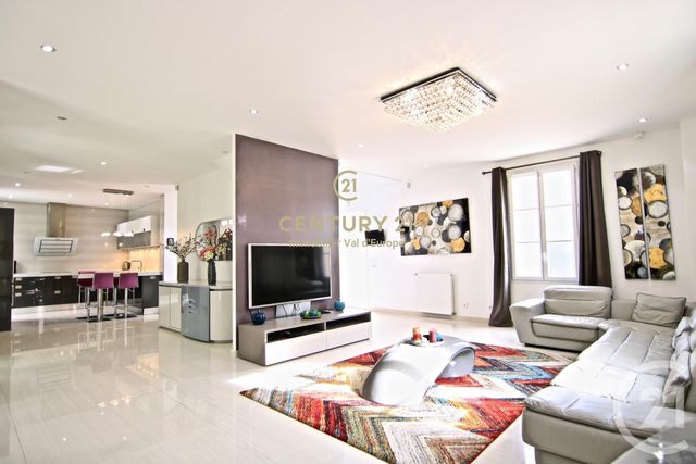 maison à louer - 6 pièces - 227.1 m2 - BAILLY ROMAINVILLIERS - 77 - ILE-DE-FRANCE - Century 21 Immobilier Val D'Europe