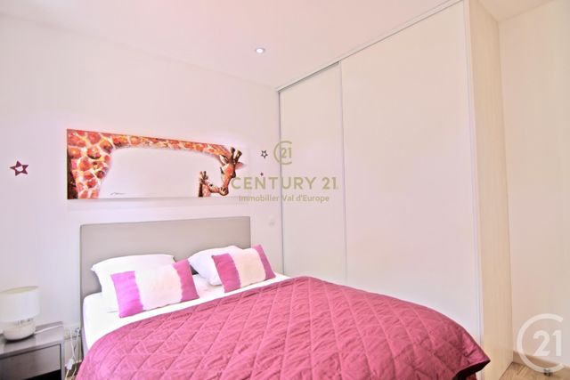 maison à louer - 6 pièces - 227.1 m2 - BAILLY ROMAINVILLIERS - 77 - ILE-DE-FRANCE - Century 21 Immobilier Val D'Europe