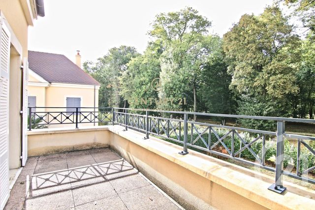 maison à louer - 6 pièces - 227.1 m2 - BAILLY ROMAINVILLIERS - 77 - ILE-DE-FRANCE - Century 21 Immobilier Val D'Europe