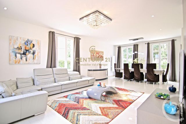 maison à louer - 6 pièces - 227.1 m2 - BAILLY ROMAINVILLIERS - 77 - ILE-DE-FRANCE - Century 21 Immobilier Val D'Europe