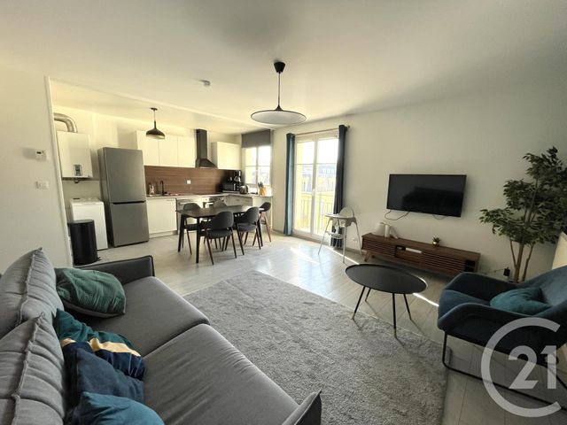 Appartement F3 à louer - 3 pièces - 61.17 m2 - CHESSY - 77 - ILE-DE-FRANCE - Century 21 Immobilier Val D'Europe
