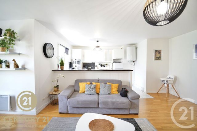 Appartement F3 à vendre - 3 pièces - 70.0 m2 - SERRIS - 77 - ILE-DE-FRANCE - Century 21 Immobilier Val D'Europe