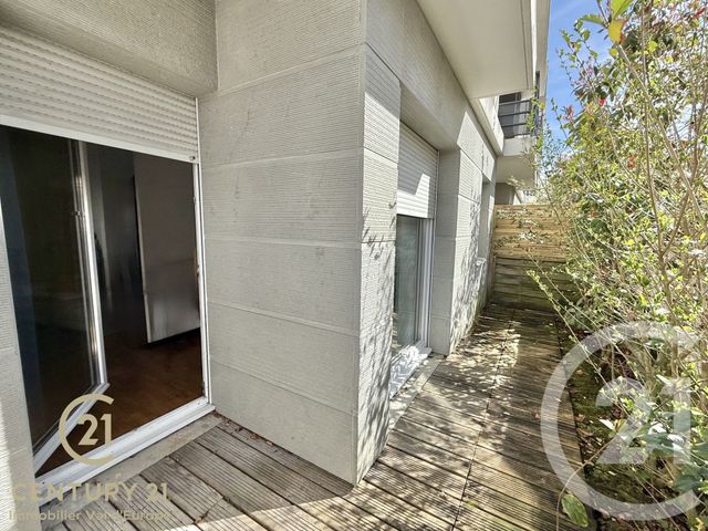 Appartement F3 à vendre - 3 pièces - 65.0 m2 - MONTEVRAIN - 77 - ILE-DE-FRANCE - Century 21 Immobilier Val D'Europe