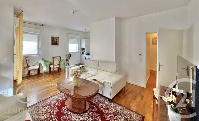 Appartement F3 à vendre - 3 pièces - 65.0 m2 - MONTEVRAIN - 77 - ILE-DE-FRANCE - Century 21 Immobilier Val D'Europe