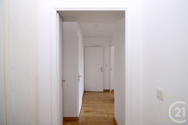 Afficher la photo en grand Appartement F3 à vendre - 3 pièces - 67.14 m2 - SERRIS - 77 - ILE-DE-FRANCE - Century 21 Immobilier Val D'Europe