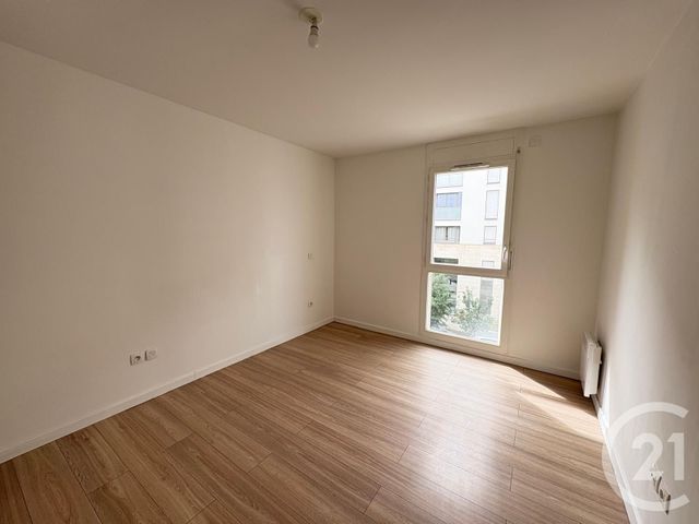 Appartement F3 à vendre - 3 pièces - 73.3 m2 - BUSSY ST GEORGES - 77 - ILE-DE-FRANCE - Century 21 Immobilier Val D'Europe