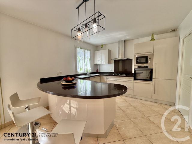 Afficher la photo en grand maison à vendre - 7 pièces - 204.74 m2 - MONTEVRAIN - 77 - ILE-DE-FRANCE - Century 21 Immobilier Val D'Europe