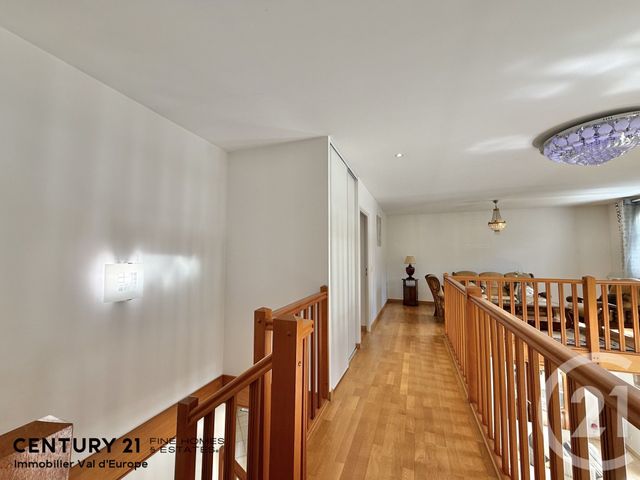 Afficher la photo en grand maison à vendre - 7 pièces - 204.74 m2 - MONTEVRAIN - 77 - ILE-DE-FRANCE - Century 21 Immobilier Val D'Europe
