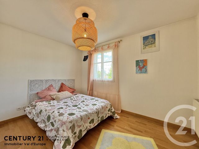 Afficher la photo en grand maison à vendre - 7 pièces - 204.74 m2 - MONTEVRAIN - 77 - ILE-DE-FRANCE - Century 21 Immobilier Val D'Europe