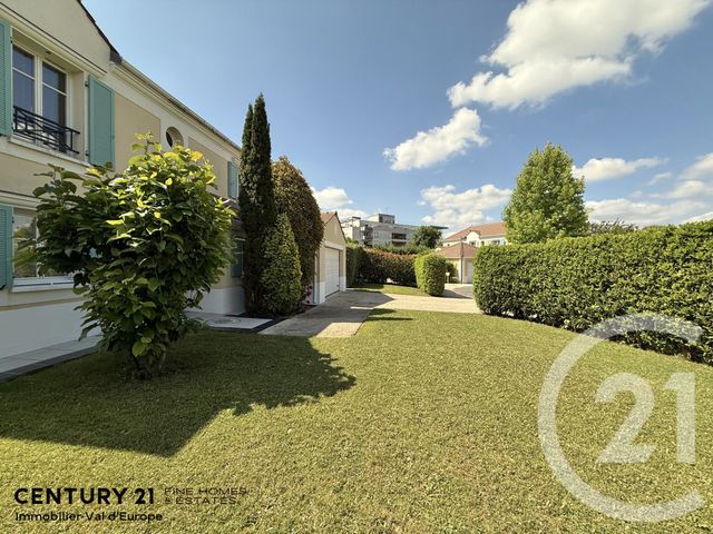 Afficher la photo en grand maison à vendre - 7 pièces - 204.74 m2 - MONTEVRAIN - 77 - ILE-DE-FRANCE - Century 21 Immobilier Val D'Europe