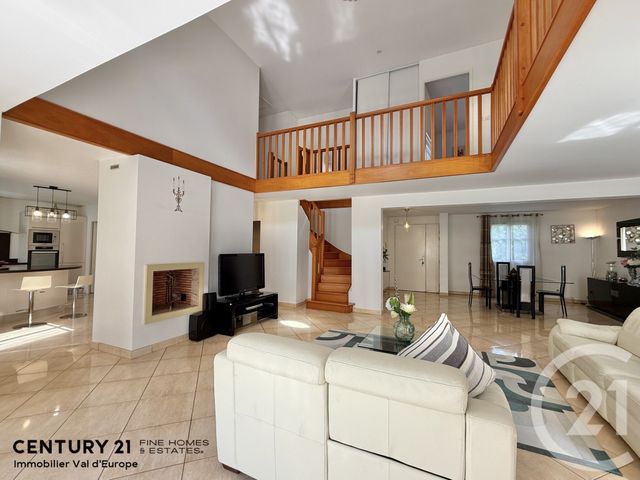 Afficher la photo en grand maison à vendre - 7 pièces - 204.74 m2 - MONTEVRAIN - 77 - ILE-DE-FRANCE - Century 21 Immobilier Val D'Europe