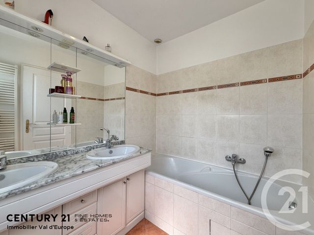 Afficher la photo en grand maison à vendre - 7 pièces - 204.74 m2 - MONTEVRAIN - 77 - ILE-DE-FRANCE - Century 21 Immobilier Val D'Europe