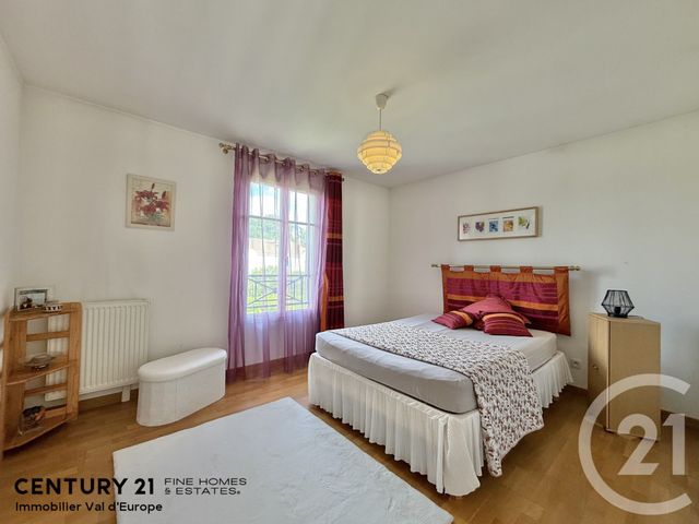 Afficher la photo en grand maison à vendre - 7 pièces - 204.74 m2 - MONTEVRAIN - 77 - ILE-DE-FRANCE - Century 21 Immobilier Val D'Europe