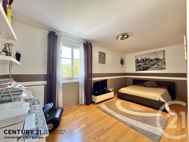 Afficher la photo en grand maison à vendre - 7 pièces - 204.74 m2 - MONTEVRAIN - 77 - ILE-DE-FRANCE - Century 21 Immobilier Val D'Europe