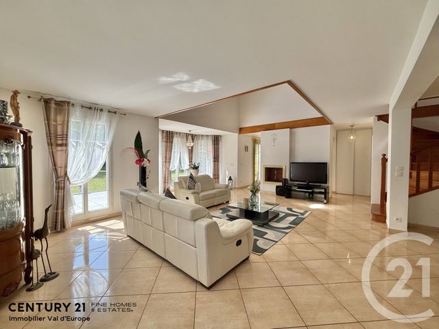 Afficher la photo en grand maison à vendre - 7 pièces - 204.74 m2 - MONTEVRAIN - 77 - ILE-DE-FRANCE - Century 21 Immobilier Val D'Europe