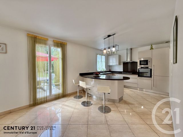 Afficher la photo en grand maison à vendre - 7 pièces - 204.74 m2 - MONTEVRAIN - 77 - ILE-DE-FRANCE - Century 21 Immobilier Val D'Europe