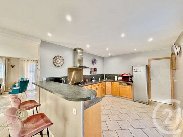 maison à vendre - 7 pièces - 177.33 m2 - MONTCEAUX LES MEAUX - 77 - ILE-DE-FRANCE - Century 21 Immobilier Val D'Europe