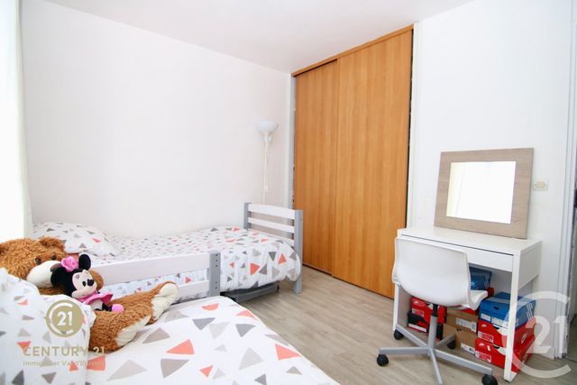 Appartement F5 à vendre - 5 pièces - 88.2 m2 - CHESSY - 77 - ILE-DE-FRANCE - Century 21 Immobilier Val D'Europe