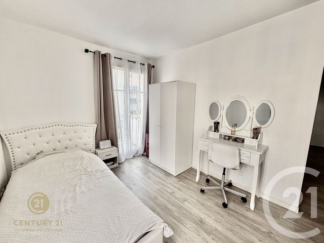 Appartement F5 à vendre - 5 pièces - 88.2 m2 - CHESSY - 77 - ILE-DE-FRANCE - Century 21 Immobilier Val D'Europe