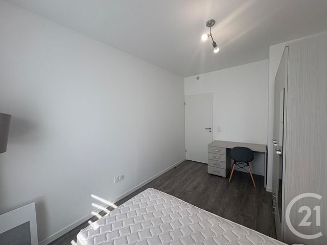 Appartement F3 à louer - 3 pièces - 64.8 m2 - COUPVRAY - 77 - ILE-DE-FRANCE - Century 21 Immobilier Val D'Europe