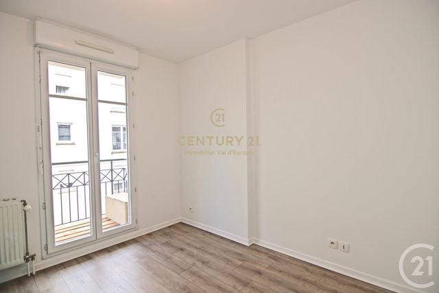 Afficher la photo en grand Appartement F3 à louer - 3 pièces - 60.66 m2 - BUSSY ST GEORGES - 77 - ILE-DE-FRANCE - Century 21 Immobilier Val D'Europe