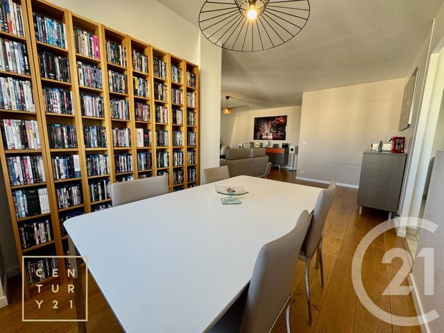 Appartement F5 à vendre - 5 pièces - 111.0 m2 - SERRIS - 77 - ILE-DE-FRANCE - Century 21 Immobilier Val D'Europe