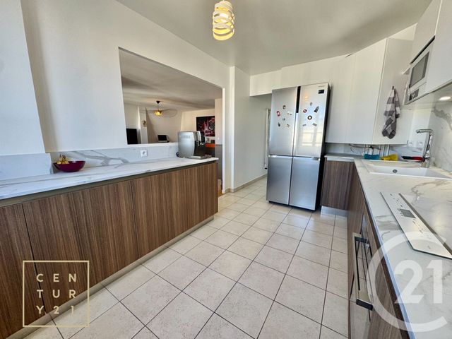 Appartement F5 à vendre - 5 pièces - 111.0 m2 - SERRIS - 77 - ILE-DE-FRANCE - Century 21 Immobilier Val D'Europe