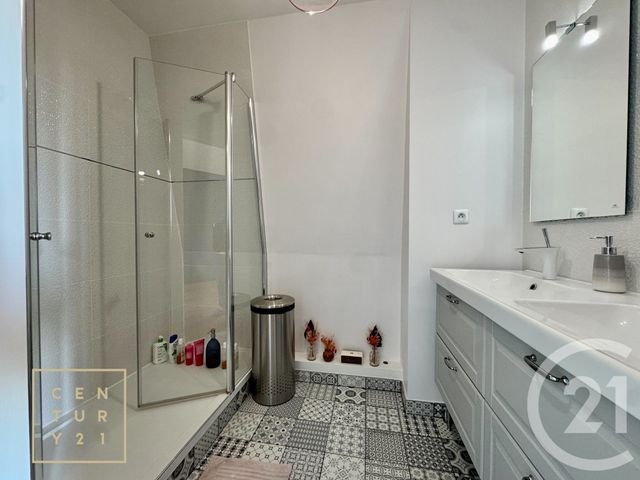 Appartement F5 à vendre - 5 pièces - 111.0 m2 - SERRIS - 77 - ILE-DE-FRANCE - Century 21 Immobilier Val D'Europe