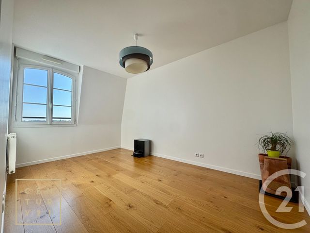 Appartement F5 à vendre - 5 pièces - 111.0 m2 - SERRIS - 77 - ILE-DE-FRANCE - Century 21 Immobilier Val D'Europe