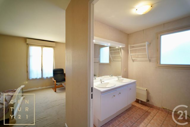 maison à vendre - 5 pièces - 134.05 m2 - SERRIS - 77 - ILE-DE-FRANCE - Century 21 Immobilier Val D'Europe