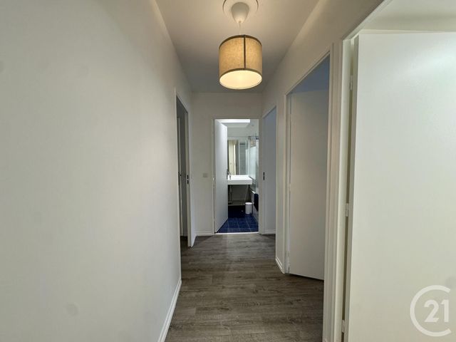 Afficher la photo en grand Appartement F4 à louer - 4 pièces - 78.82 m2 - SERRIS - 77 - ILE-DE-FRANCE - Century 21 Immobilier Val D'Europe