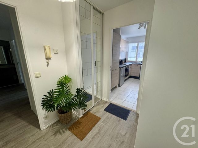 Afficher la photo en grand Appartement F4 à louer - 4 pièces - 78.82 m2 - SERRIS - 77 - ILE-DE-FRANCE - Century 21 Immobilier Val D'Europe