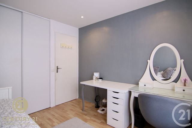 maison à vendre - 5 pièces - 119.66 m2 - SERRIS - 77 - ILE-DE-FRANCE - Century 21 Immobilier Val D'Europe