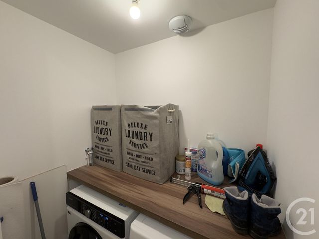 Appartement F4 à louer - 4 pièces - 77.69 m2 - BUSSY ST GEORGES - 77 - ILE-DE-FRANCE - Century 21 Immobilier Val D'Europe