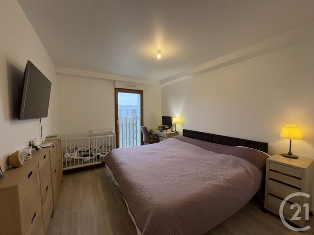 Appartement F4 à louer - 4 pièces - 77.69 m2 - BUSSY ST GEORGES - 77 - ILE-DE-FRANCE - Century 21 Immobilier Val D'Europe